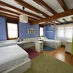 Casa En *