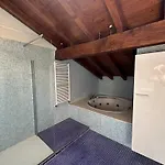 Casa En * Mompía