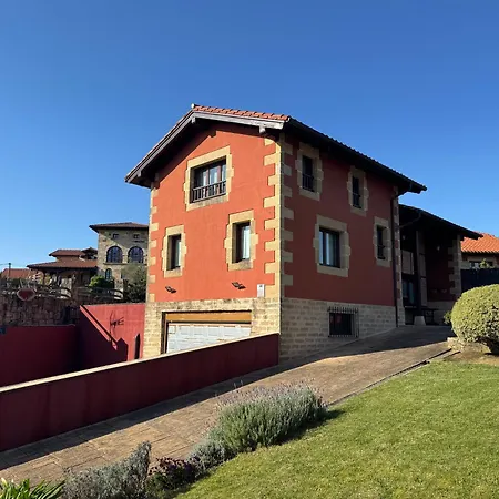 Casa En * Mompía