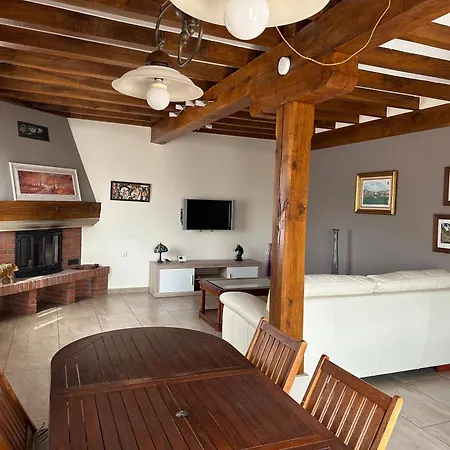 Holiday home Casa En Mompia